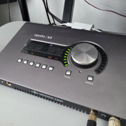 Apollo X4 Thunderbolt + UAD-2 Satellite Quad Thunderbolt 3 · Barcelona · 1800 €