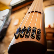 Bajo Ibanez UB805-MOB Contrabajo Eléctrico 5 strings babybass · Pontevedra · 860 €