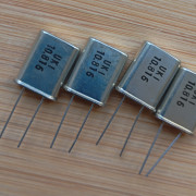 Cristal de cuarzo oscilador de 10.816 Mhz · Barcelona · 2 €