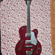 Gretsch G6119 Tennessee Rose · Madrid · 1800 €