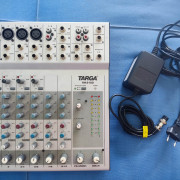 Mesa TARGA TM2100 (10 canales, 4 XLR) · Alicante · 50 €