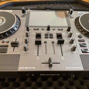 Numark Mixstream Pro Go · Madrid · 650 €