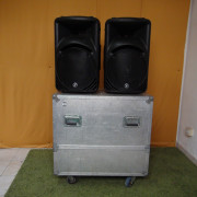 Pareja Altavoces: Mackie SRM450 V2 con Flight Case · Barcelona · 570 €