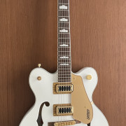 Gretsch G5422TG Electromatic Snow White y Funda semirrígida BOSS CB-AG10