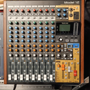 Vendo Mezclador y grabador Tascam Model 12 · Barcelona · 550 €