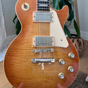 Vendo/cambio Gibson Les Paul Standard 60s Unburst (2020) · Alicante · 2100 €