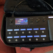 Line6 Helix Floor (ampli DT25 opcional) · Barcelona · 800 €