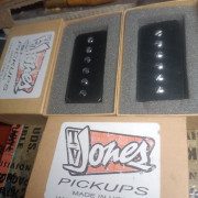 Set TV Jones T90 · Madrid · 210 €