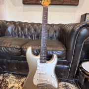 Fender Stratocaster U.S. Vintage 1997 Shoreline Gold · Pontevedra · 1850 €