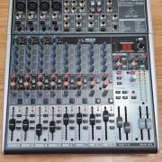 Mesa de mezclas Behringer Xenyx X1622USB · Zamora · 150 €