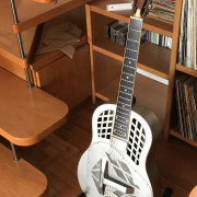 Dobro Tricone national rebajado · Barcelona · 2700 €