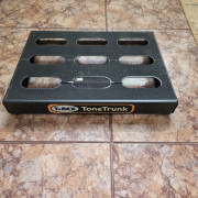 Fuente (nueva) mas Pedalboard (envio incluido) · Cantabria · 79 €