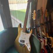 Ibanez AZ 2204 Aztec Gold · Zaragoza · 1850 €