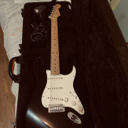 Vendo Fender Stratocaster FAT50 usa · León · 1450 €