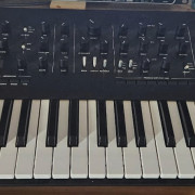 Korg Prologue 16 · Sevilla · 1325 €