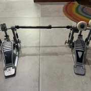 Doble pedal bombo yamaha · Barcelona · 150 €