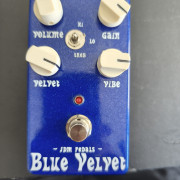 JDM Blue Velvet 4K · León · 100 €