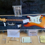 3,1kg Fender Stratocaster American Standard Ash Sienna Sunburst · Pontevedra · 1190 €
