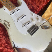Fender custom Shop Strat relic 2107 · Sevilla · 3500 €