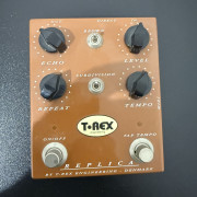 T REX REPLICA Delay excepcionalnalnalnal... · Barcelona · 200 €