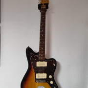 Fender Jazzmaster MIJ 2004 · Málaga · 1400 €