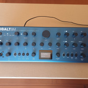 Modal Cobalt 8 M · Valencia · 349 €