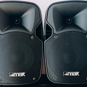 Altavoces Max MX 700 · Cádiz · 70 €