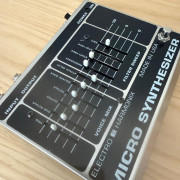 Electro Harmonix Micro Synthesizer · Barcelona · 275 €