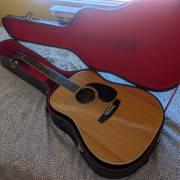 Guitarra acústica Chaser · Valladolid · 50 €