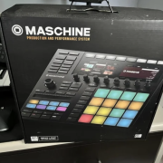 Native Instruments Maschine MK3