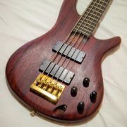 Bajo Ibanez K5 · Girona