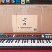 Behringer JN-80 · Girona · 429 €