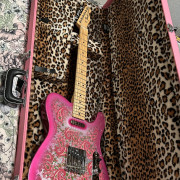 Fender Telecaster Pink Paisley Japan 2025 NUEVA