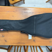 Ovation Gig Bag Roundback DB/MDB NUEVA A ESTRENAR – Solo Venta, NO Cambios. · Madrid · 45 €