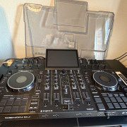 Denon Prime 4 Plus + accesorios · Madrid · 2200 €