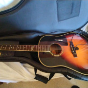 Epiphone 125th Anniversary AJ-28S-VS · Barcelona · 400 €