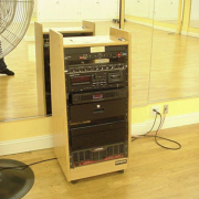 Rack de estudio inclinado OMNIRAX , de madera, con ruedas 140€ · Madrid · 140 €