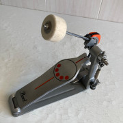 Pedal de Bombo Pearl P-930 como NUEVO · Barcelona · 85 €