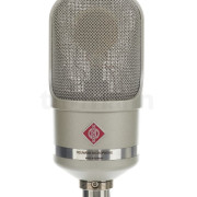 Cambio Neumann TLM107 por TLM49 · Sevilla