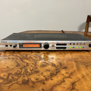 Roland XV-5050 módulo de sonido rack 1U