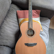 Guitarra acústica Alhambra