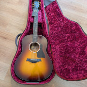 Guitarra acústica Taylor 217. 50 aniversario