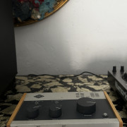 Universal Audio Volt 2/76 – buen estado, poco uso · Granada · 180 €