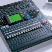 MESA YAMAHA 01V96 · Gipuzkoa · 650 €