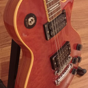 Guitarra eléctrica Maison Les Paul · Cuenca · 270 €