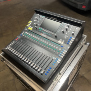 Allen&Heath SQ5 (con flightcase) + Patch 32/16