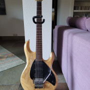 Music Man Silhoutte 1993 · Madrid · 1600 €