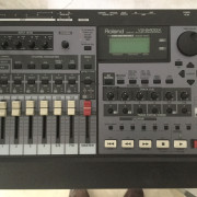 VENDO/CAMBIO Estudió de grabación y mesa ROLAND VS-840GX Digital Studio · Sevilla · 300 €