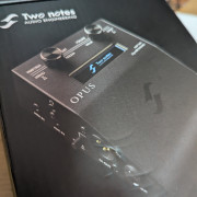 Two Notes Opus · Valencia · 180 €