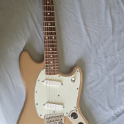 Fender Mustang firemist gold · Sevilla · 500 €